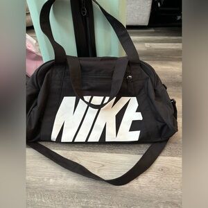 Nike duffle bag